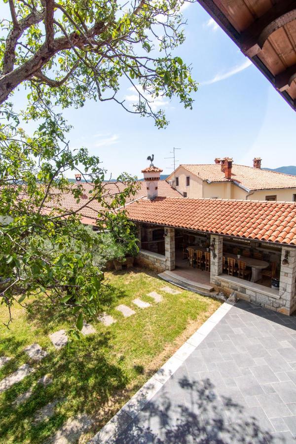 Villa Hermes Art Dutovlje Ngoại thất bức ảnh