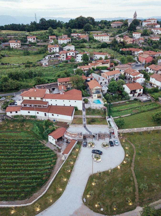 Villa Hermes Art Dutovlje Ngoại thất bức ảnh