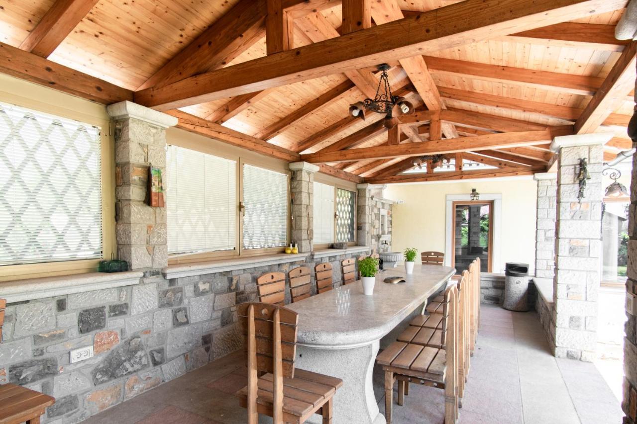 Villa Hermes Art Dutovlje Ngoại thất bức ảnh