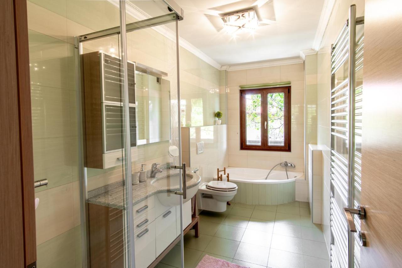 Villa Hermes Art Dutovlje Ngoại thất bức ảnh